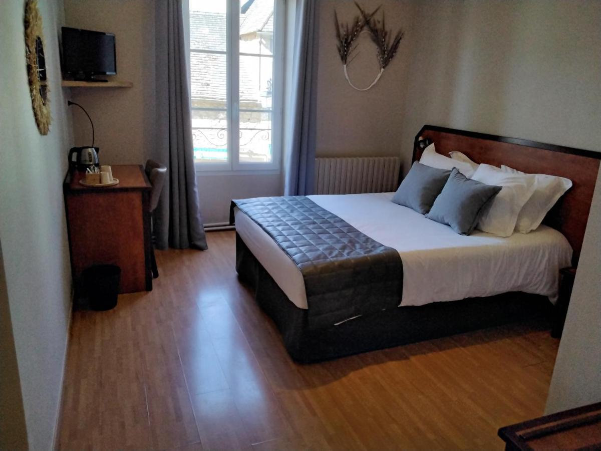 Hotel Restaurant La Traverse Cénac-et-Saint-Julien المظهر الخارجي الصورة